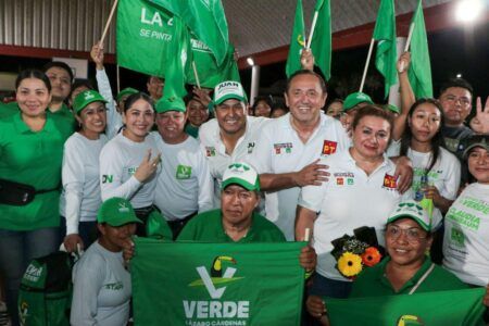 Gran muestra de respaldo en Lázaro Cárdenas hacia Juan Carrillo y la 4t