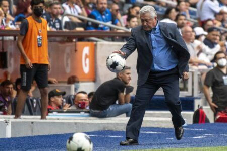 ¡Vuelve el ‘Rey Midas’! Mazatlán presume a Víctor Manuel Vucetich como su nuevo entrenador