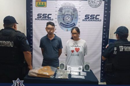 Policiales aseguran a pareja con narcóticos en la colonia 28 de Julio