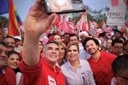 Respaldo total de “Alito” Moreno al proyecto de renovación de Lili Campos en Solidaridad