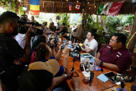 De la mano del pueblo, este 2 de junio, vamos a consolidar la transformación en Cozumel: Renán Sánchez