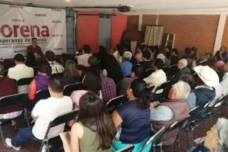 “Nos traicionaron y desplazaron”, acusan bases de Morena en medio del proceso electoral poblano