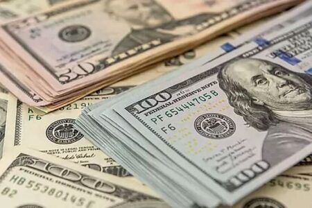 Peso mexicano extiende caída frente al dólar