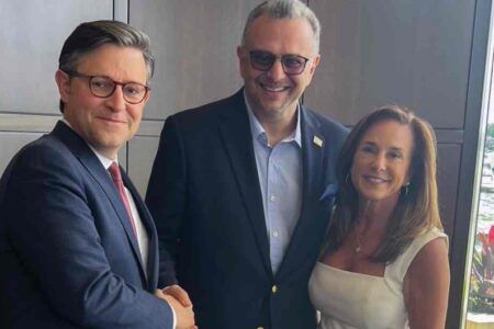 Aliados de Trump esperan ganar votos entre los árabes estadounidenses de Michigan