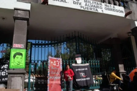 La Sedena debe entregar más documentos del caso Ayotzinapa
