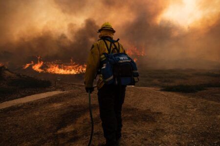 Incendio forestal en Nuevo México: hay al menos un fallecimiento confirmado y miles de evacuados