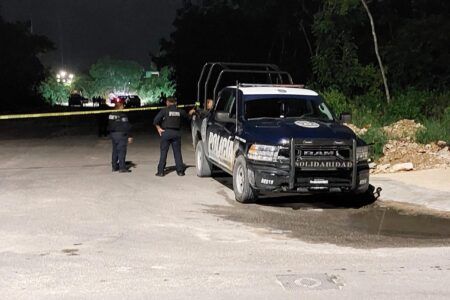 Ejecutan a mototaxista en fraccionamiento de Playa del Carmen