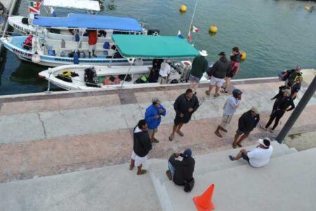 Muere turista nacional ahogado al caer de una embarcación en Cozumel