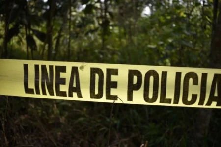 Hallan dentro de costales cuerpos torturados en Pachuca