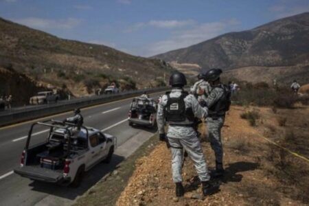 Descubren posible túnel que conecta la frontera de Tijuana y Estados Unidos