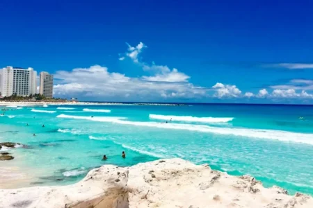 Clima en Quintana Roo hoy: jueves mayormente soleado