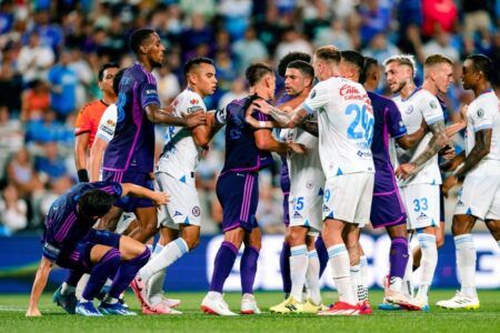 Cruz Azul cae en penaltis en su estreno de la Leagues Cup 2024