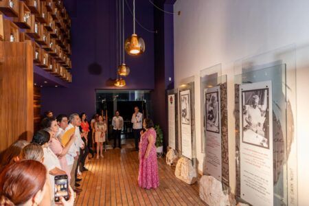 Hotel Xcaret Arte presenta exposición de Siqueiros y una colección de jaguares de Chiapas