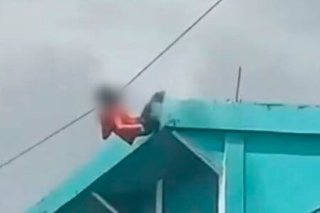 IMÁGENES SENSIBLES 🚨 Quinceañera muere electrocutada tras una sesión de fotos en una terraza