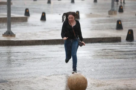 SMN prevé lluvias puntuales muy fuertes en 9 estados, entre ellos Edomex y CDMX