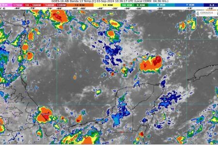 Este será clima de HOY en Quintana Roo: cielo nublado, con chubascos y lluvias fuertes con descargas electricas