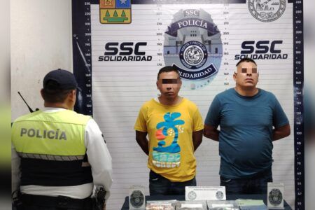 Dos sujetos señalados de manipular un cajero automático fueron asegurados tras un operativo de Tránsito Municipal