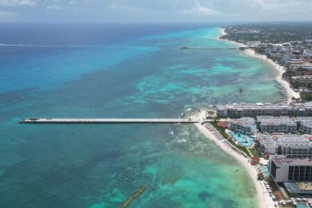 Ultramar planea demolición de su muelle en Playa del Carmen para construir uno nuevo, pese a antecedentes de impacto ambiental