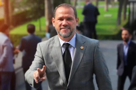 Denuncian detención del senador emecista Daniel Barreda, ¿qué dijo Morena?
