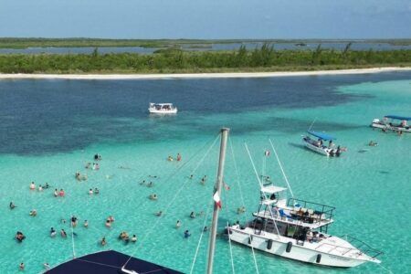 Impacto en los Operadores Acuáticos de Cozumel: Una Caída del 70% en la Actividad
