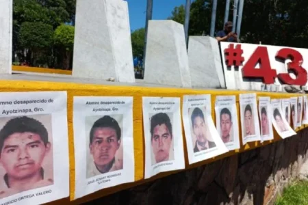 Los padres de los 43 desaparecidos de Ayotzinapa no se rinden