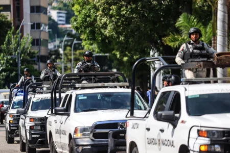 Avalan 12 Congresos estatales la reforma constitucional de la Guardia Nacional
