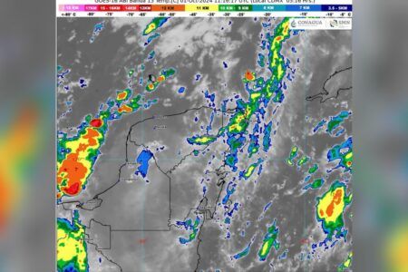 La onda tropical número 25 provoca lluvias fuertes y rachas de viento en Quintana Roo