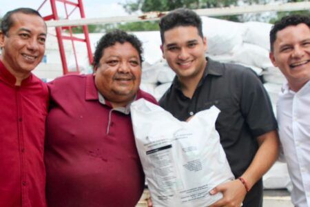 DIF entrega apoyo alimentario a familias en Los Sauces