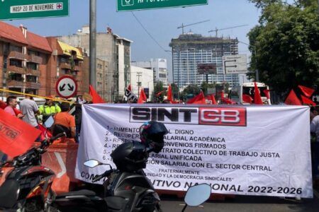 Suspenden clases en Colegio de Bachilleres Iztapalapa, alumnos denuncian abuso sexual
