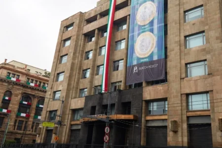 Banco de México Anticipa Nuevos Recortes a la Tasa de Interés Ante Mejora en el Panorama Inflacionario