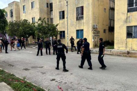 Violento pleito familiar en Paseos del Mar deja dos heridos; hombre ataca a sus padres con un cuchillo