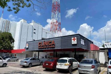 Hombre golpeado pide auxilio en la Cruz Roja tras presunta privación de la libertad