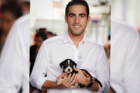 Gino Segura vota a favor de la reforma constitucional para el bienestar animal