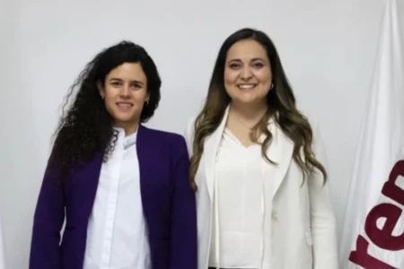 La expriista Cynthia López Castro se pasa a la bancada de Morena en el Senado