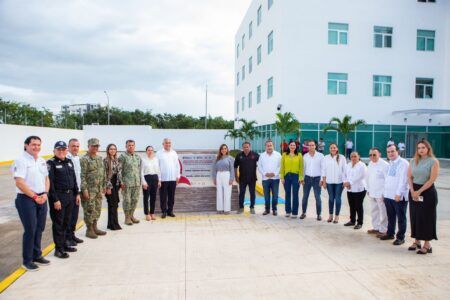 Acompaña Estefanía Mercado a la Gobernadora a la inauguración de la nueva sede de la Fiscalía General del Estado