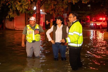 Atención inmediata a encharcamientos en Playa del Carmen