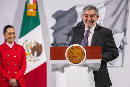 Así funcionará el “botón de alerta” para migrantes en peligro de detención en EE.UU.