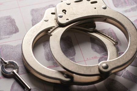 Detienen a 11 policías en Chiapas por desaparición forzada