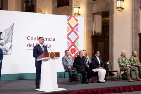 Destacan decomisos históricos y detenciones en lucha contra el narcotráfico