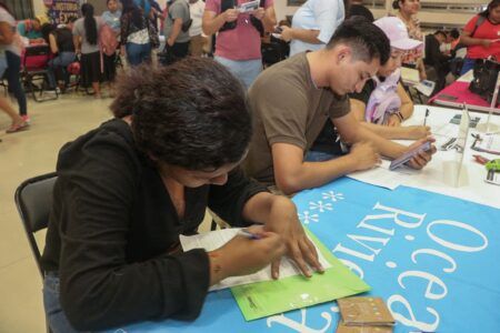 Concluye con éxito la Primera Feria de Reclutamiento Laboral de la CROC del 2025