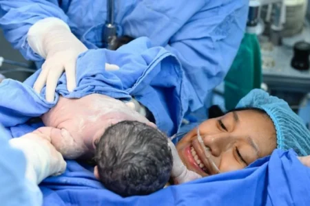 El primer bebé del 2025 nació en un hospital del IMSS en Naucalpan