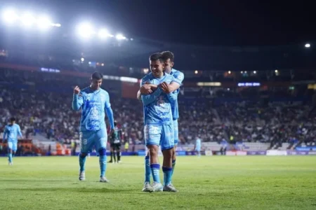 El Pachuca se estrena en el Clausura 2025 con triunfo ante el Santos
