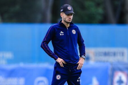 El Porto presentó una oferta a Cruz Azul por el entrenador argentino Martín Anselmi
