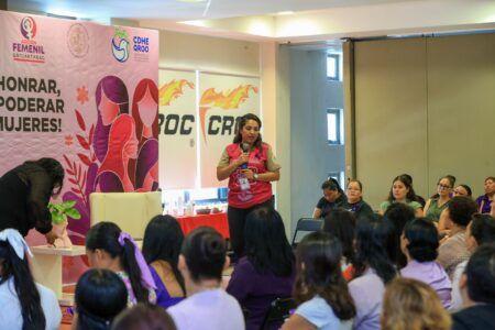 Lleva CROC ciclo de conferencias en el marco del Día Internacional de la Mujer