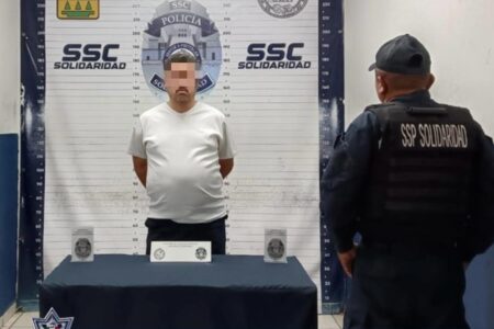 Agresor de su propia familia es detenido por policías municipales de Playa del Carmen