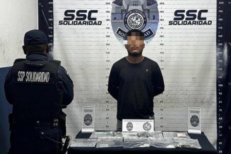 Atrapan con 21 dosis de diferentes drogas a Santiago “N” en la colonia In House
