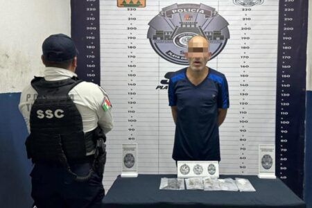 Capturan a sujeto con mariguana y cocaína en la colonia Centro de Playa del Carmen