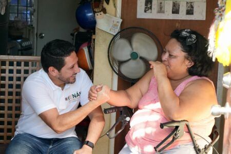 Renán Sánchez Tajonar reafirma su compromiso con el empoderamiento de las mujeres en Cozumel