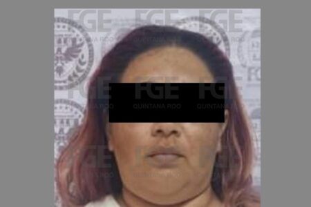 Encarcelan a dos mujeres por extorsión en Isla Mujeres