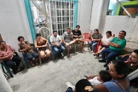 Destaca Renán Sánchez Tajonar la importancia de escuchar a la ciudadanía, en torno al cuarto muelle en Cozumel 